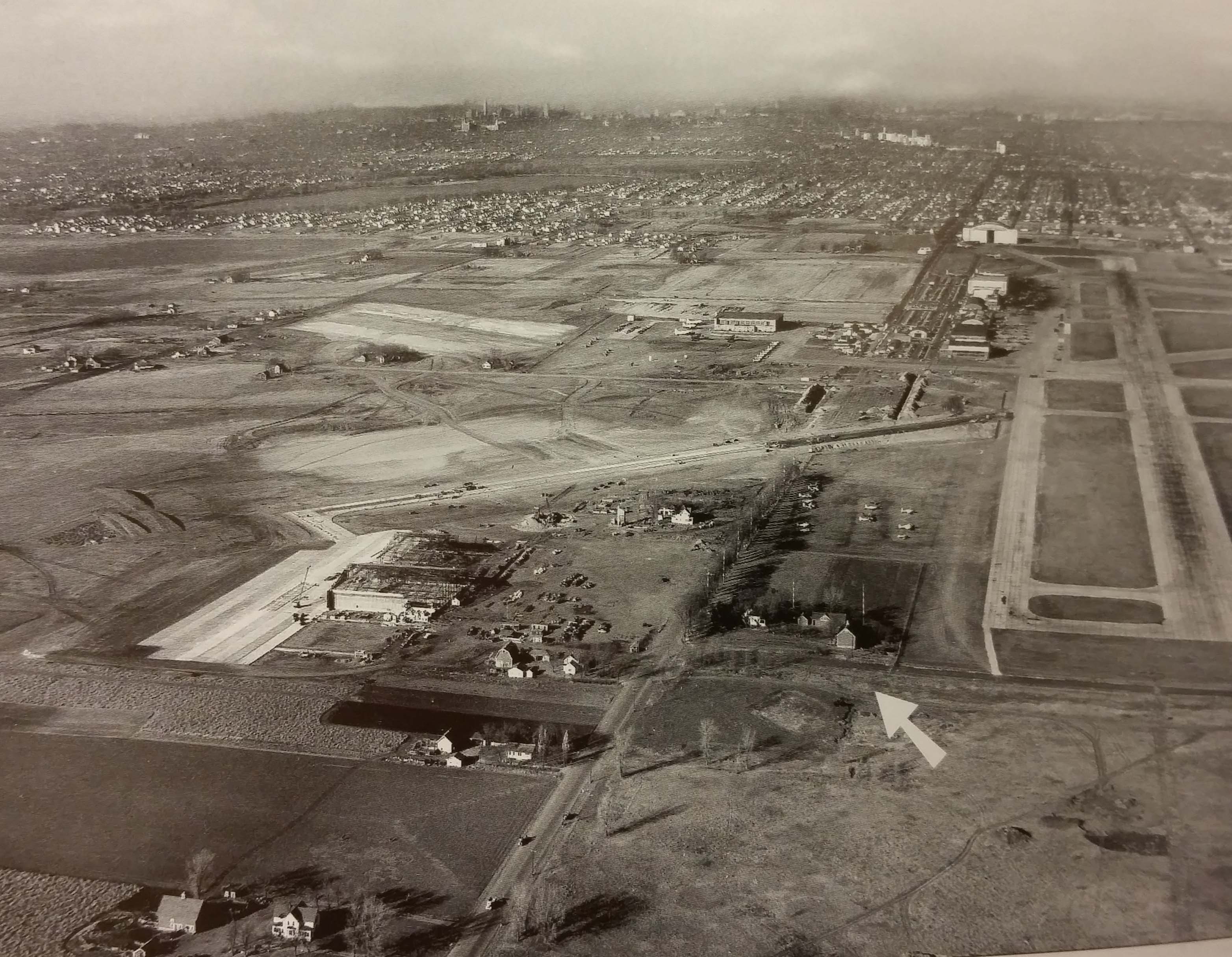 Hohag farm at the end of the Minnapolis-St. Paul International airstrip